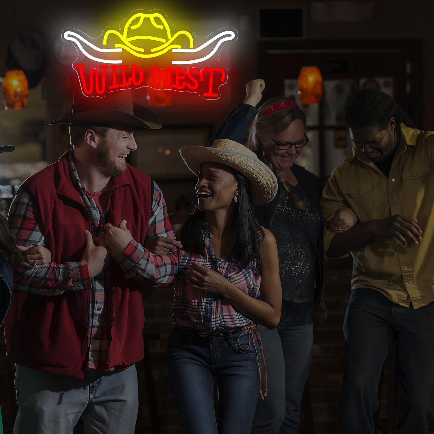 لافتة نيون بتصميم رعاة البقر ع - مراجعة Neon Sign Party وسعره