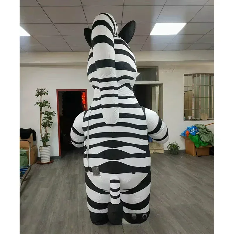 زي زيبرا قابل للنفخ للبالغين،  - مراجعة Event & Party Supply Photos وسعره
